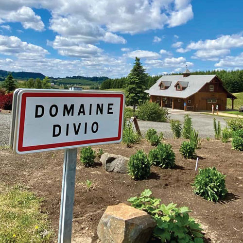 Domaine Divio sign at winery